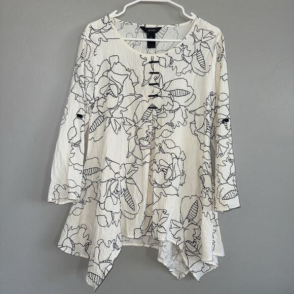 Ali Miles White Blouse 3/4 Sleeve Black Geometric Print textured Woman’s Size S - Picture 1 of 10